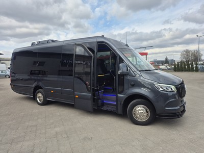 MERCEDES-BENZ SPRINTER 519 CDI